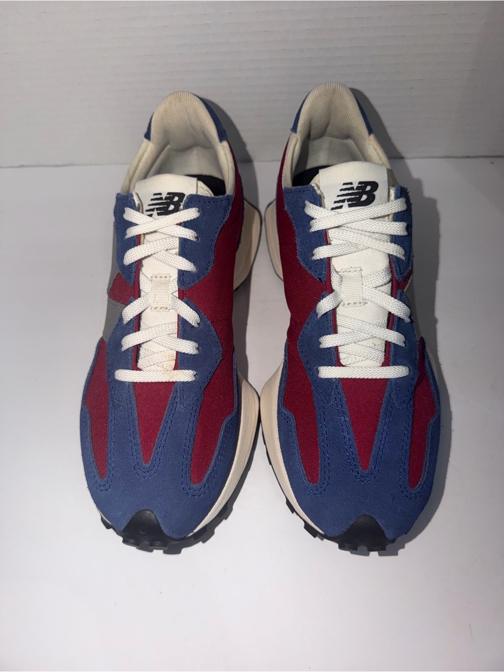 Women’s New Balance 327